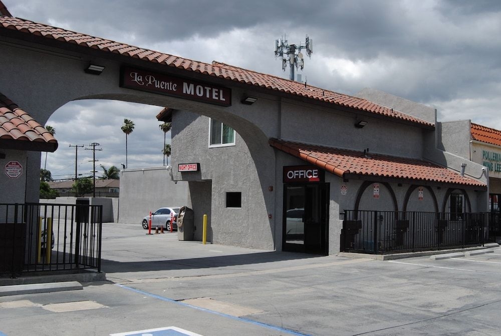 La Puente Inn Motel3