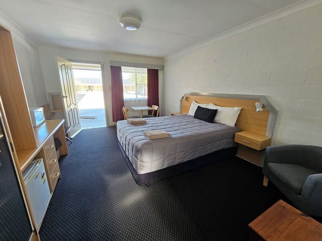 Basic Double Room (STD DOUBLE)