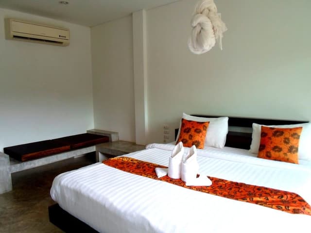 Superior Room, 1 Double Bed, Pool View
