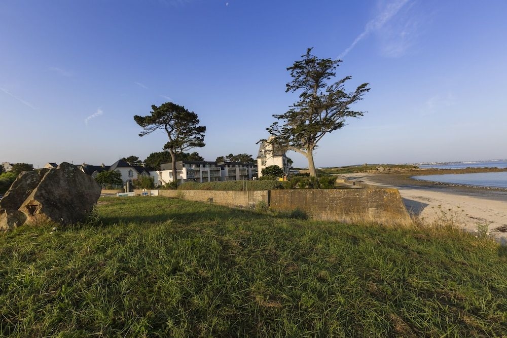 Domaine des Roches Jaunes1