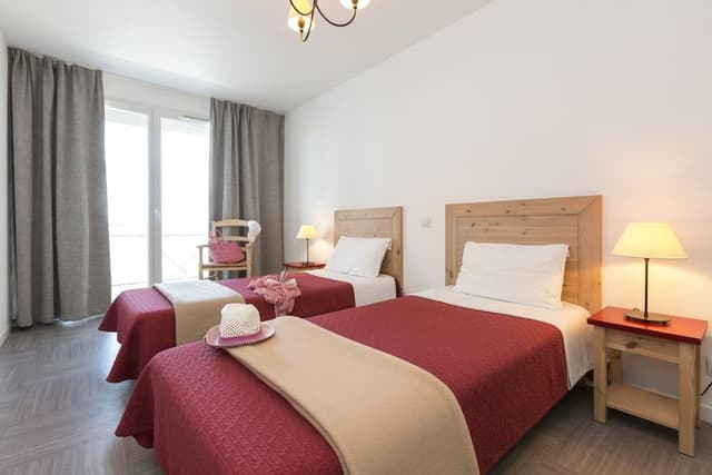Apartment, 3 Bedrooms, Sea View
