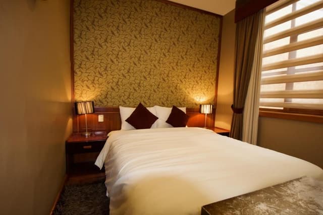 Superior Queen Room