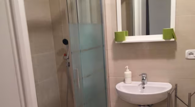 Double or Twin Room, Private Bathroom