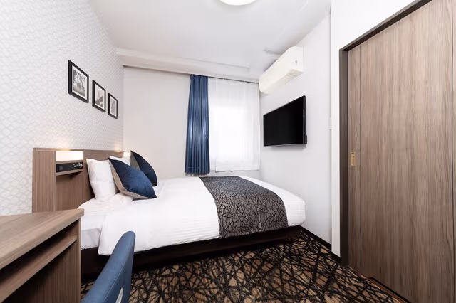 Standard Double Room (Non-smoking)