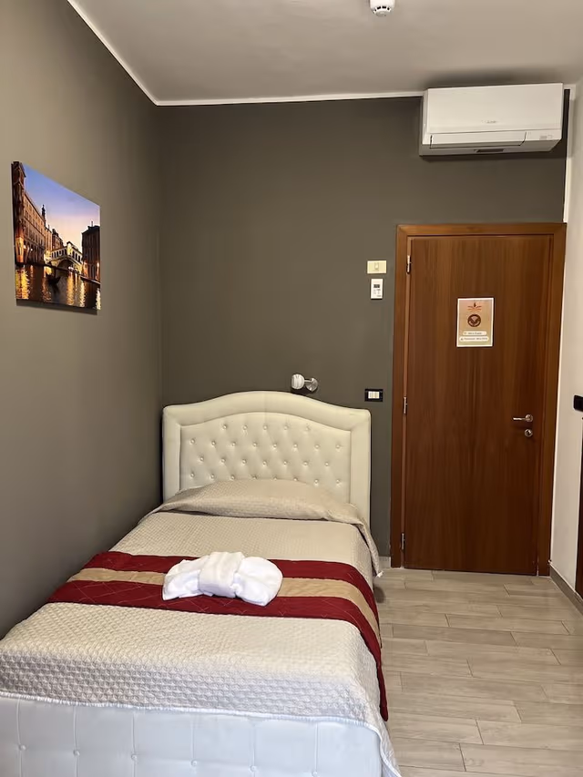 Single Room