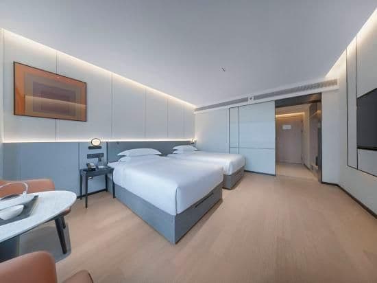 Garden-view Twin Room