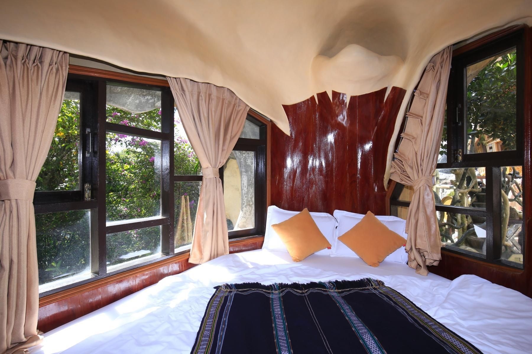 เครซี เฮาส์ ด่าหลัต (Crazy House Dalat)1