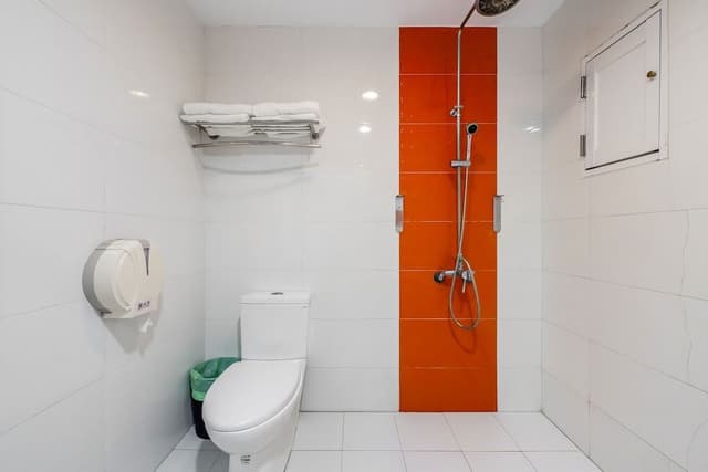 Quadruple Room, Bathtub, Mountain View