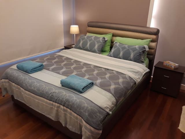 Superior 2 Bedroom