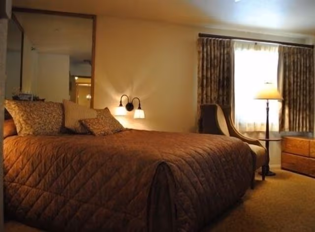 1 Bedroom, King Suite