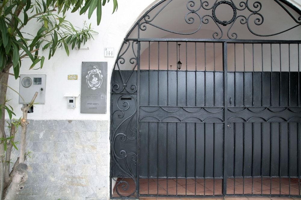Eremo di Montevergine Ischia Apartments3