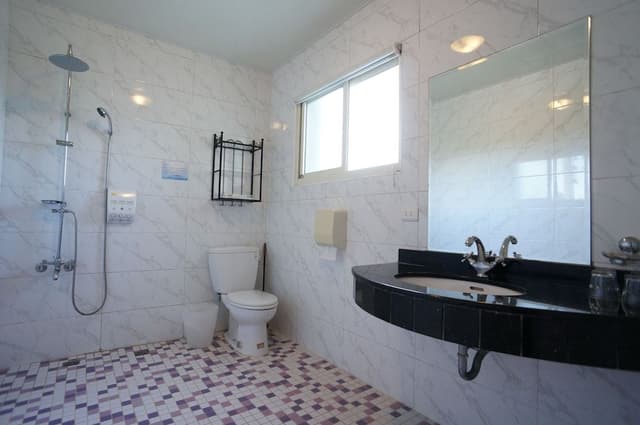 Deluxe Quadruple Room, 1 Bedroom, Hill View, Corner