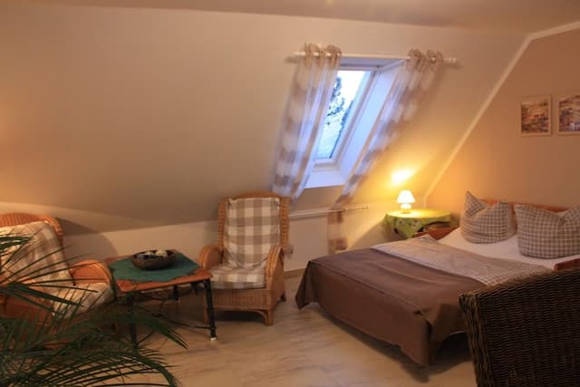 Suite, 3 Bedrooms (3)