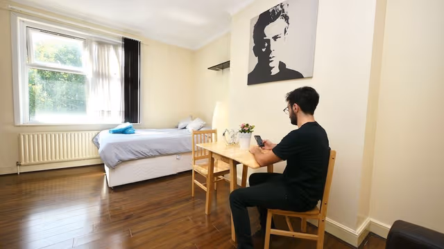 Shared Dormitory, Mixed Dorm
