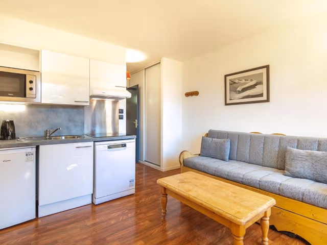 Studio for 4 persons with sleeping area