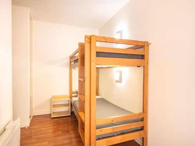 1 Bedroom Apartment with sleeping area for 6 persons