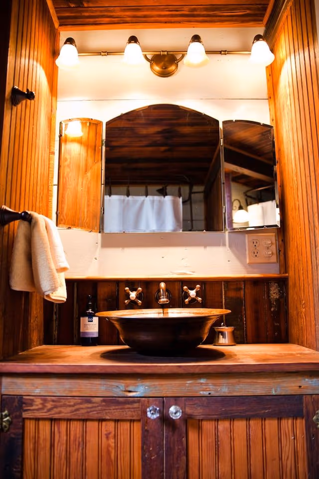 Deluxe Bungalow