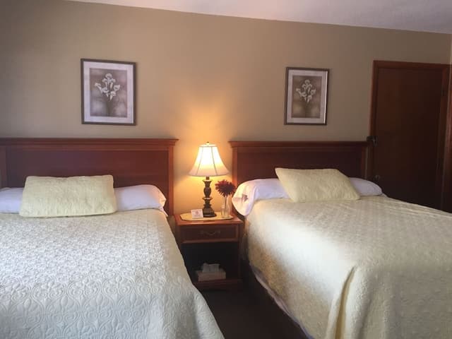 Standard Room, 2 Double Beds, River View