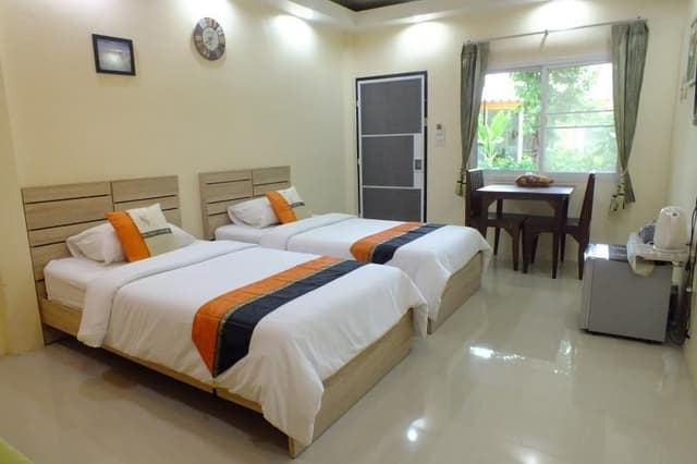 Superior Twin bed