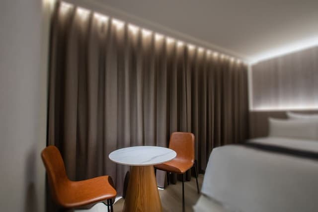 Business Quadruple Room (no parking)