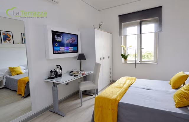 House, 3 Bedrooms, Balcony, Garden View