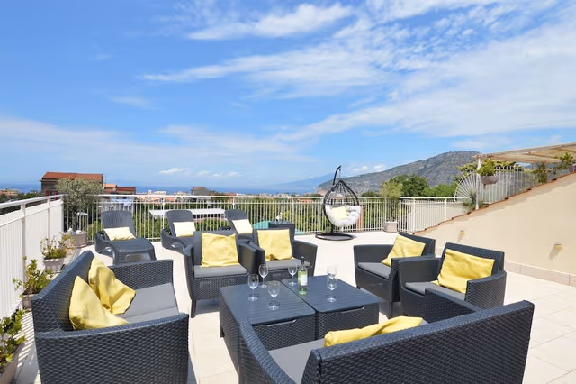 House, 3 Bedrooms, Balcony, Garden View