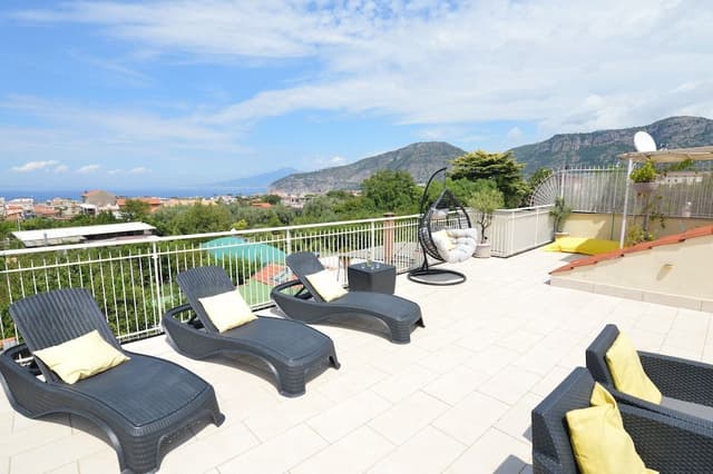 House, 3 Bedrooms, Balcony, Garden View