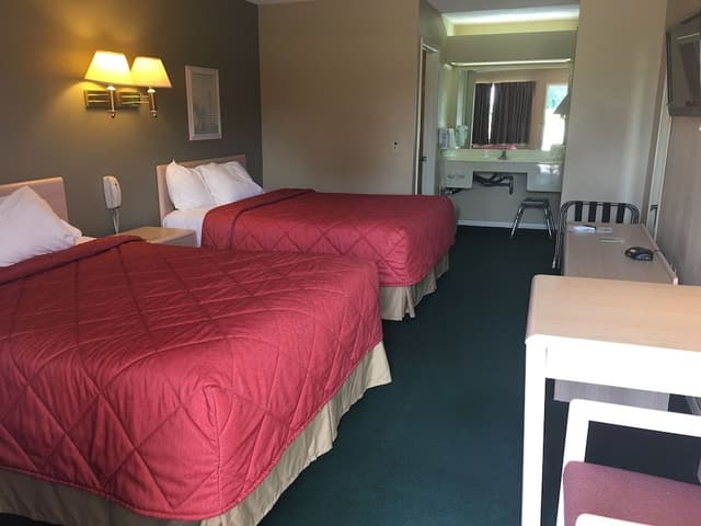 Room, 2 Queen Beds, Accessible, Non Smoking
