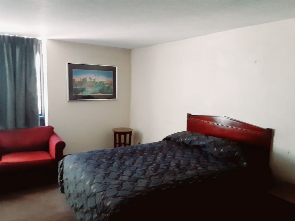 The Vegas Motel - Minot3
