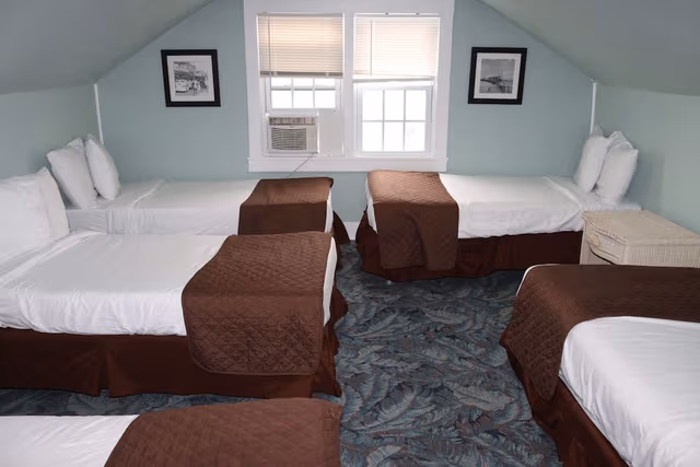 North Bldg (13th Street), 3 Bedroom Apartment