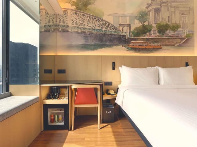 Deluxe Room, 1 Queen Bed