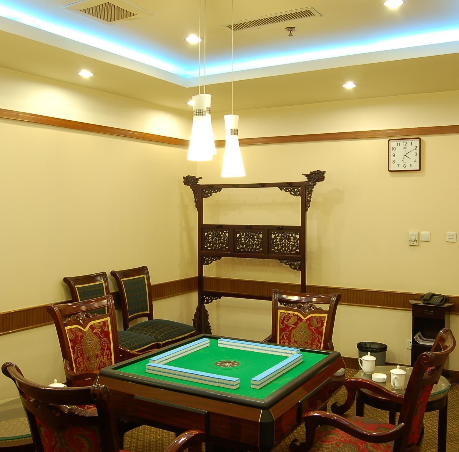 การ์เดน โฮเต็ล (Garden Hotel)3