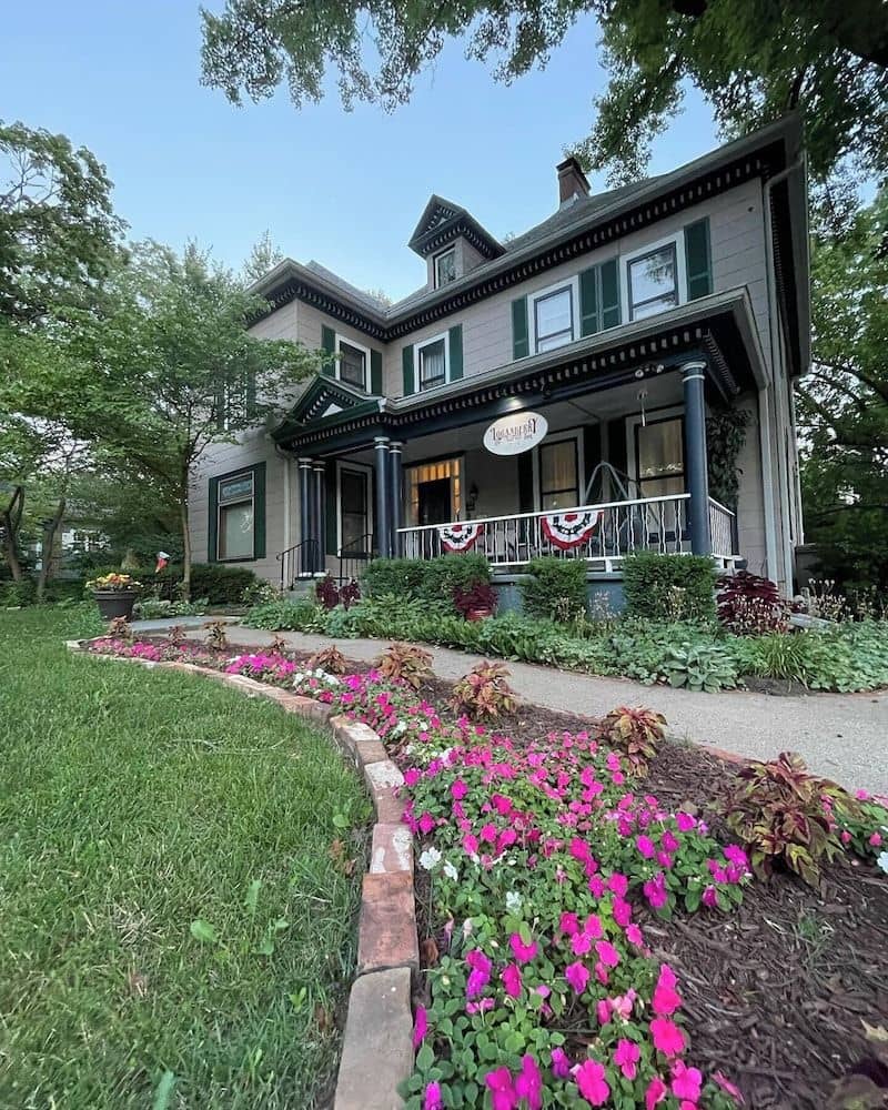 Loganberry Inn Loganberry Inn