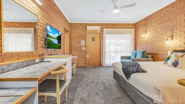 Family Room, Non Smoking, Kitchenette