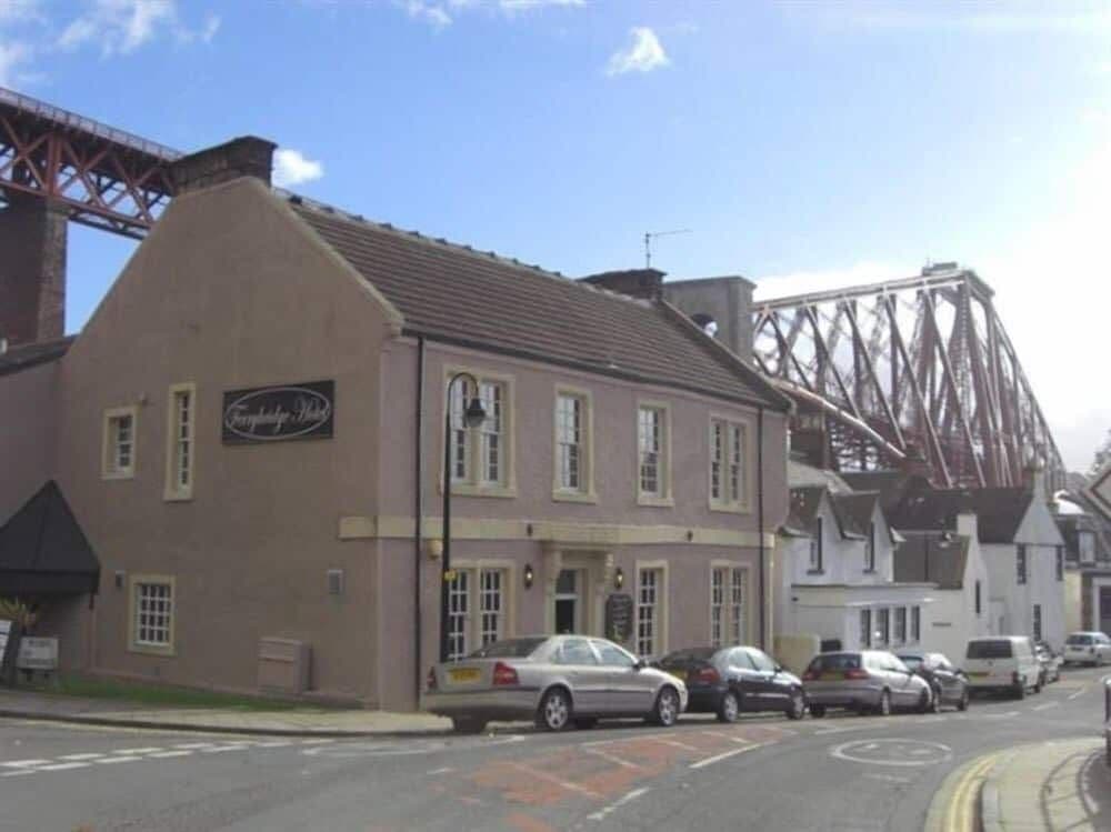 Ferrybridge Hotel Ferrybridge Hotel