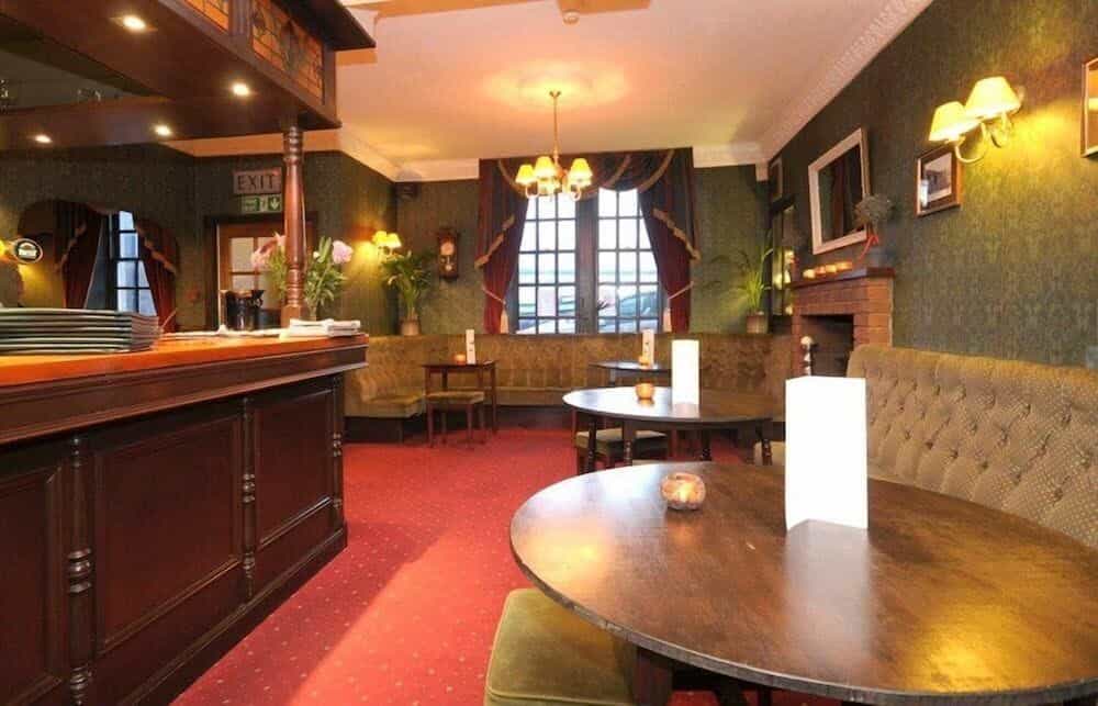 Ferrybridge Hotel Ferrybridge Hotel