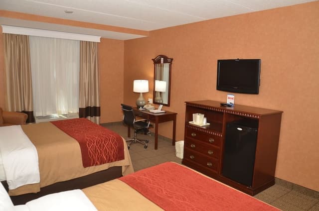 Standard Room, 2 Queen Beds, Non Smoking