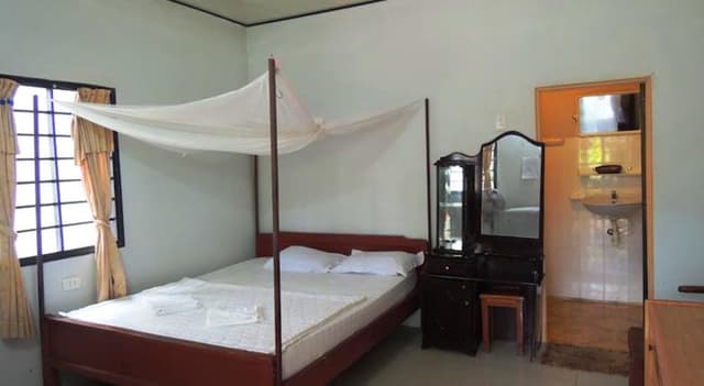 Bungalow, Sea View
