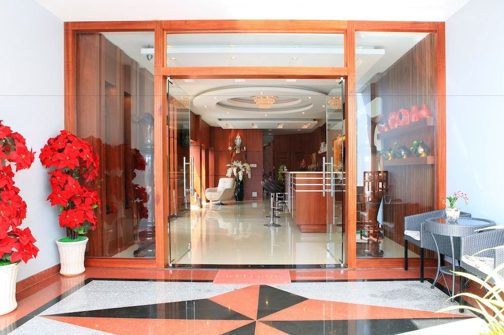 แกรนด์ วิลลา เรสซิเดนซ์ (Grand Villa Residence)1