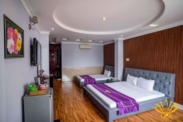 Triple Room