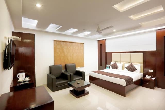 Superior Deluxe Double or Twin Room