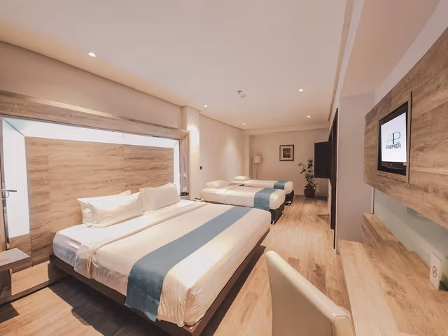 Quad Room