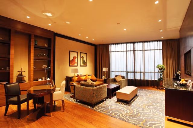 Deluxe Suite