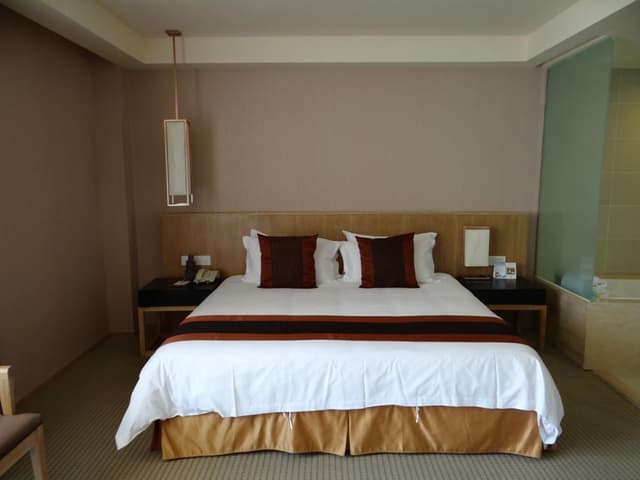 Holiday Room