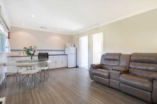 Signature Apartment, 1 Bedroom, Partial Lake View