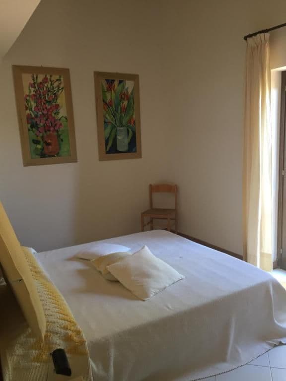 One-Bedroom Apartment - Split Level
