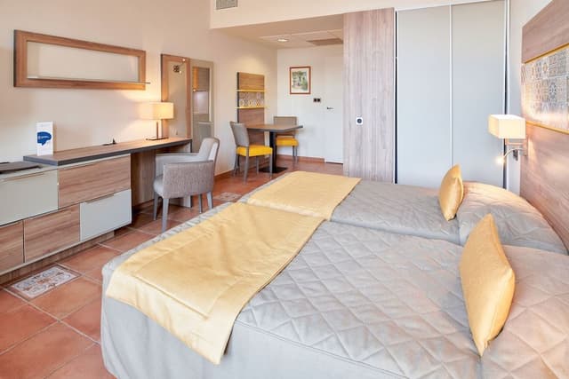 Apartment, Beach View (4 persons)
