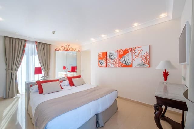 SUITE – FRONT SEA VIEW TERRACE