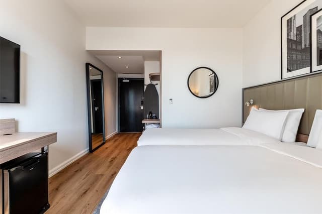 Superior Room (Net Zero)