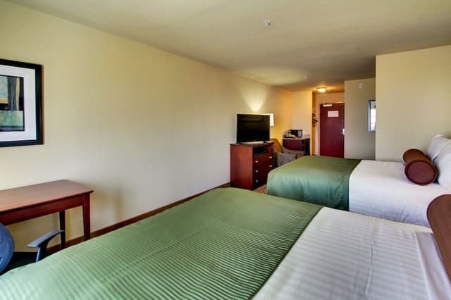 Standard Room, 2 Queen Beds, Non Smoking
